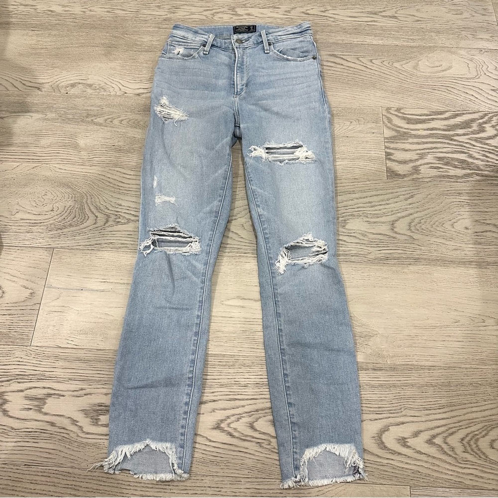 Abercrombie & Fitch High Rise, Simone Ankle Jean